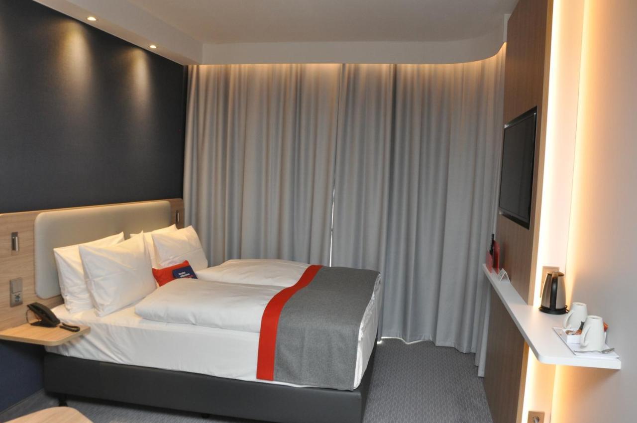 Holiday Inn Express - Sindelfingen By Ihg Eksteriør bilde