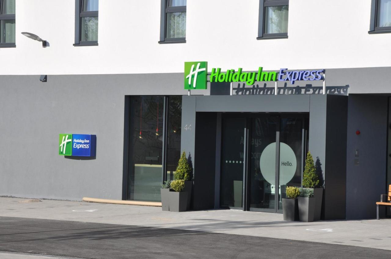 Holiday Inn Express - Sindelfingen By Ihg Eksteriør bilde
